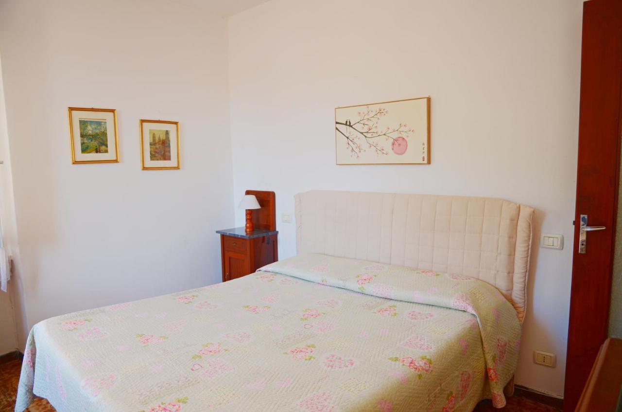La Piazza - Appartamento Vacanze Piana Battolla Extérieur photo